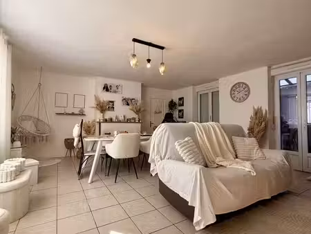maison 5 pièces 192 m²