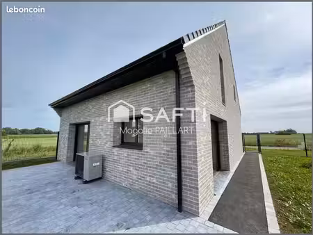 propriété 5 pièces 108 m²
