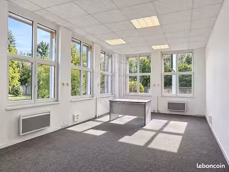 bureaux 98 m²