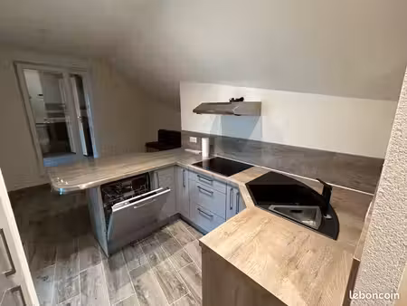 appartement 2/3 pièces 40 m2 rt 2012