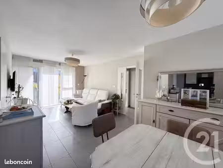 appartement 3 pièces 64 m²
