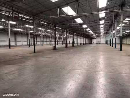 location activité/entrepôt - 6700 m²