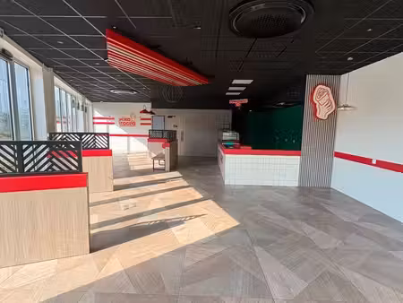 local commercial 150m² à louer au pied de l'université de valenciennes