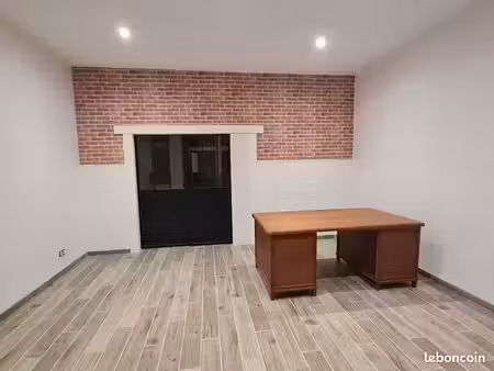 local commercial