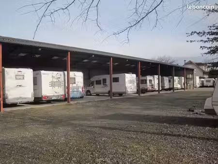 espace de stockage à louer