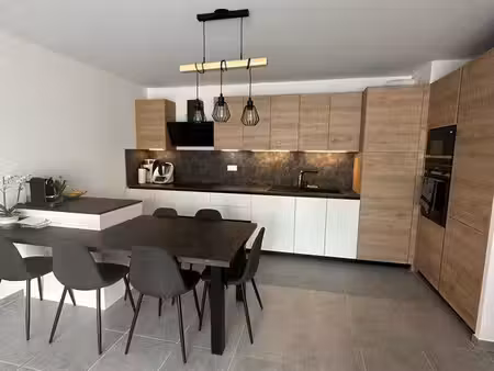 t3 65m2 + terrasse 18m2
