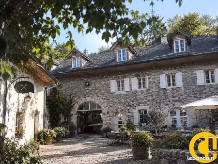 fonds de commerce brasserie  restaurant 3 310 m²