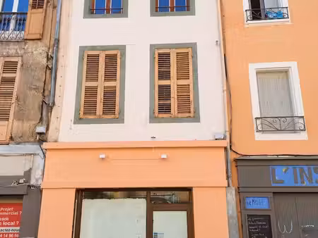 local commercial 58 m² | vitrine + fort potentiel | chambéry centre