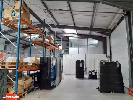 local d'activite 465 m² grésy-sur-aix