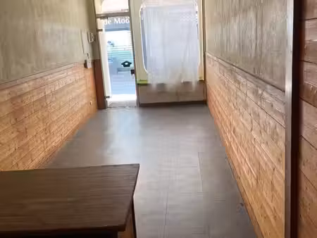 murs local commercial