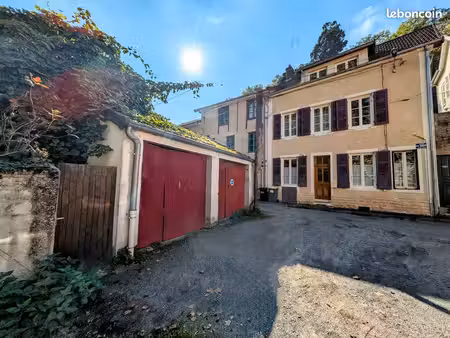 charolles centre – maison 120 m²  4 chambres  jardin et garage