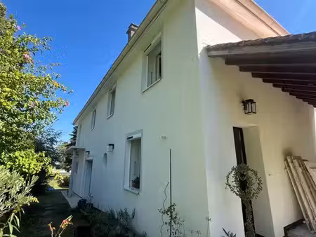 maison avec jardin 4 chambres