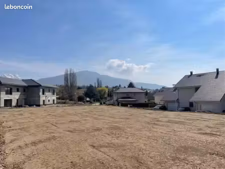 terrain 500 m² loisin