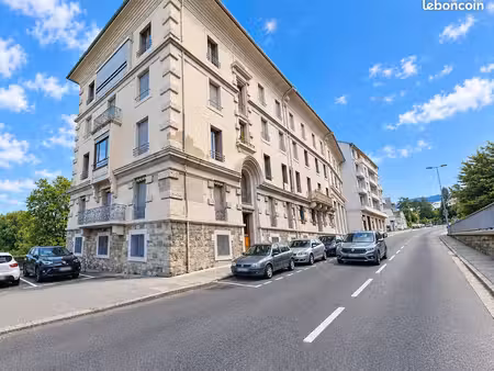 appartement 1 pièce 28 m²