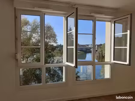 appartement 52m2 2 pièces (3 possible) + garage individuel fermé 19m2
