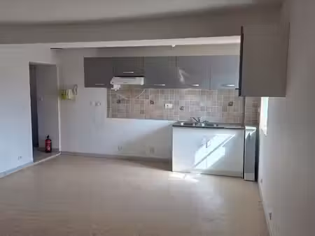 a louer appartement 2 pièces · sablonnières 77510