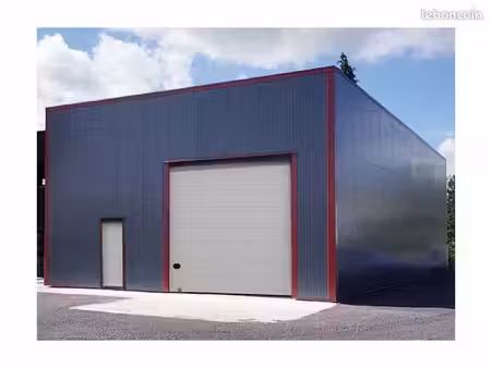 entrepôts 300m2
