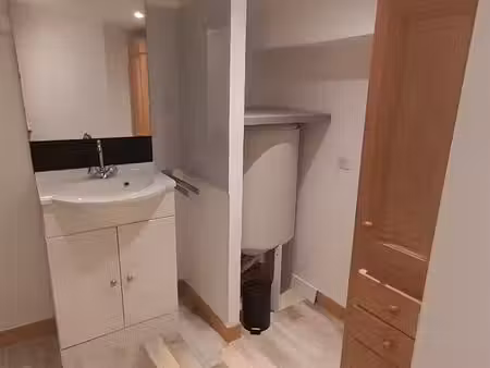 t2 meublé avec garage