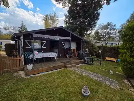 chalet de loisir et pêche avec accès au chemin du halage