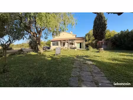 villa 4 pièces 90 m²
