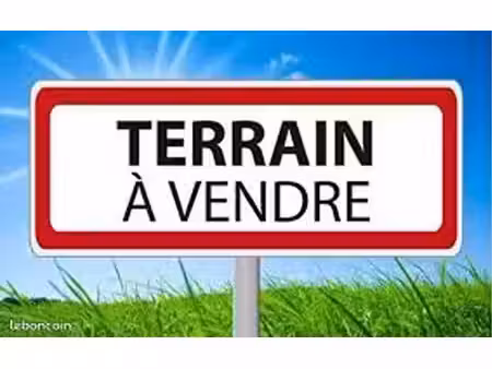 terrain constructible - secteur vignarnaud - 4 600m²
