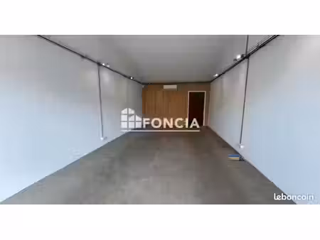 commercial_premise