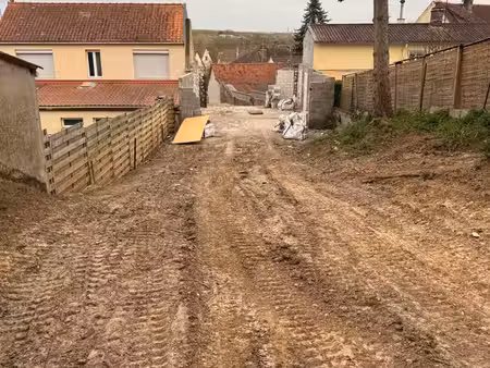 terrain à pont de metz  libre constructeur  330 m²