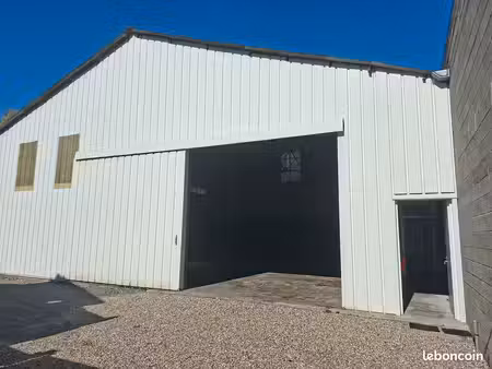 entrepôt de stockage