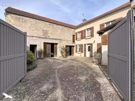 ferme 4 pièces 98 m²