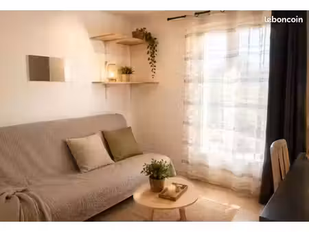 studio meublé
