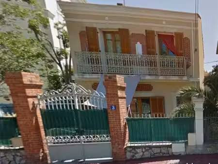 a vendre : maison victorienne - unique - coup de coeur