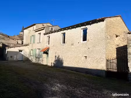 maison en pierre