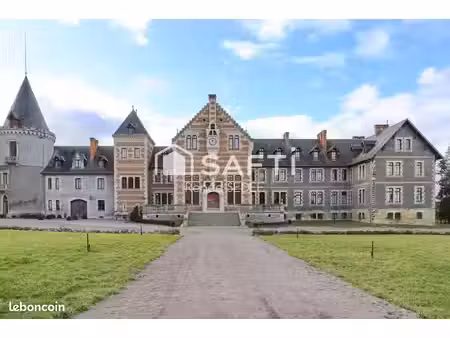 château 36 pièces 4000 m²