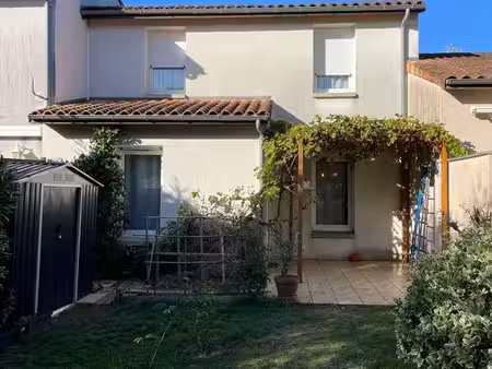 maison 68m2 - 2 chambres - garage - jardin - saint benoît