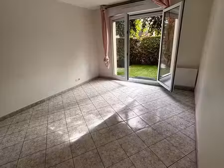 location f1bis 35m2
