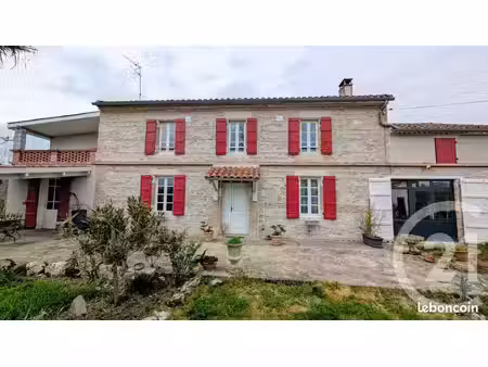 maison 7 pièces 198 m²