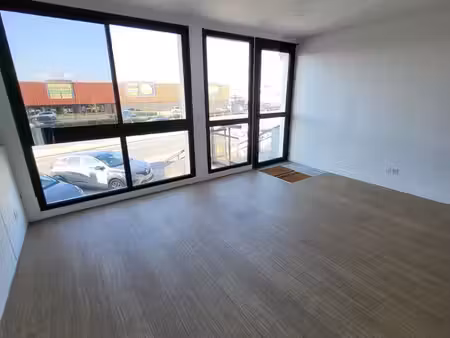 800/mois bureau / local professionnel 20 m² lagny sur marne