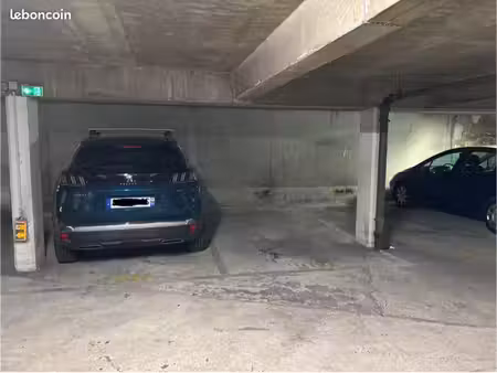 parking voiture issy