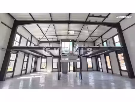bureau 954 m²