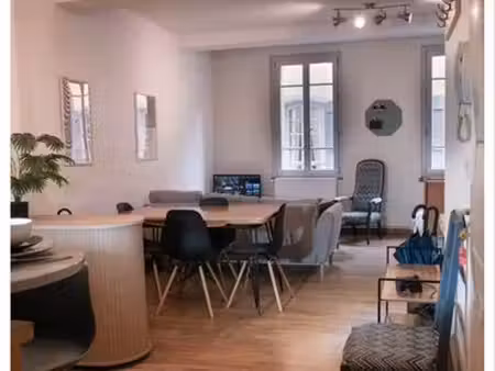 appartement 2 pièces 50 m2 1ère étage