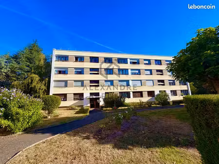 appartement 3 pièces 69 m²