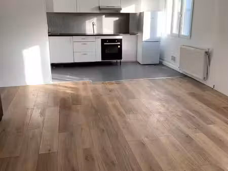 appartement 49 m² - grand séjour - drancy