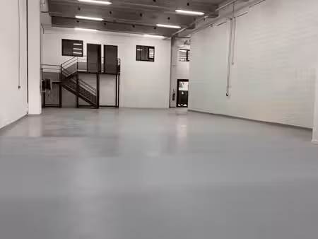 pantin – local d’activité 310 m² – 2 bureaux (30 m²) – hsp 6 40 m – possibilité 600 m² ave
