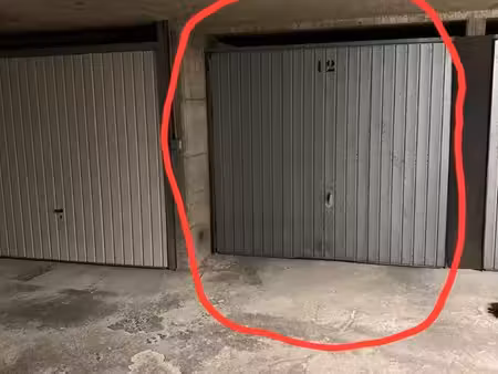 garage/box