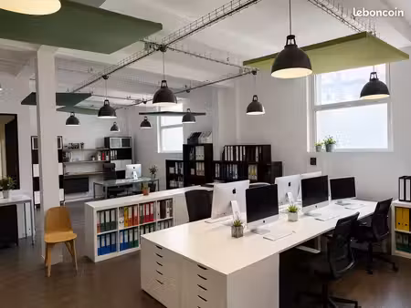 loue local professionnel de 157 m2 au rez-de-chaussée du 37 rue du sergent godefroy à mont
