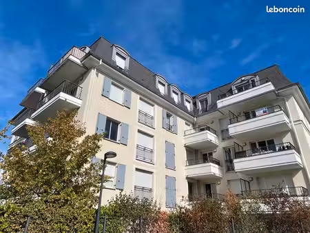 appartement 3 pieces avec balcon et pkg ss sol - le plessis trevise - immeuble 2017