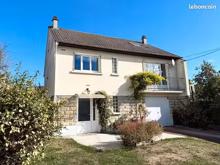maison 6 pièces 107 m²