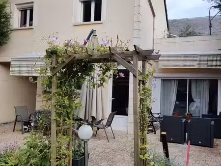 maison familiale + logement indépendant