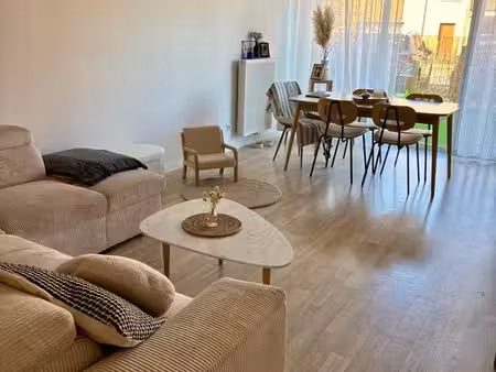 ? appartement en duplex récent – 71 m² – 2 chambres – jardinet – soliers