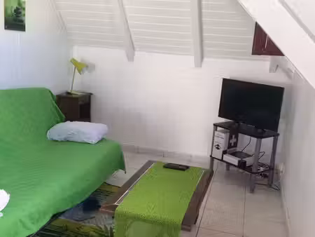 f2 haut de villa